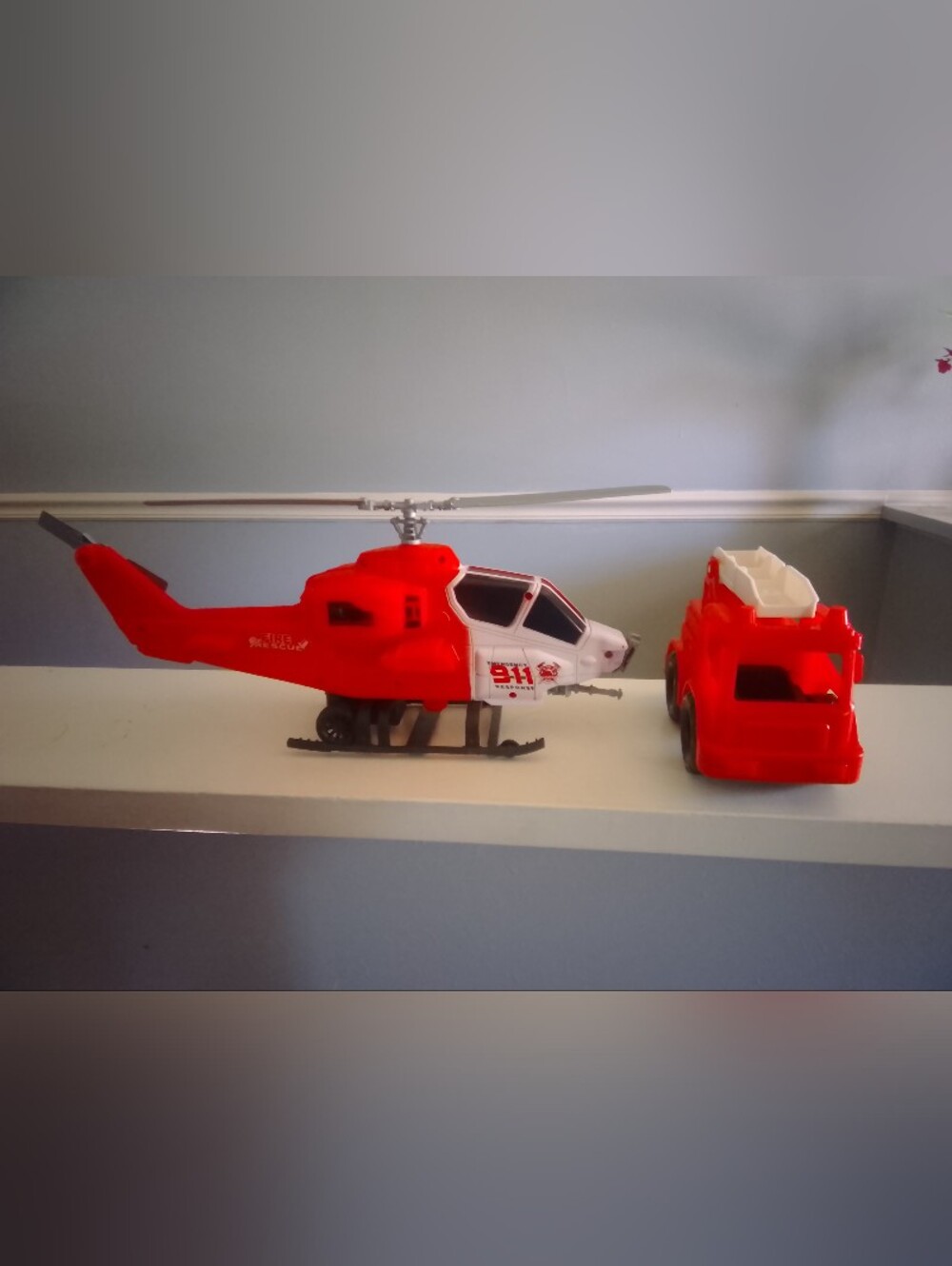 Rescue Helicopter And Fire Truck- Emergency 911 Playset